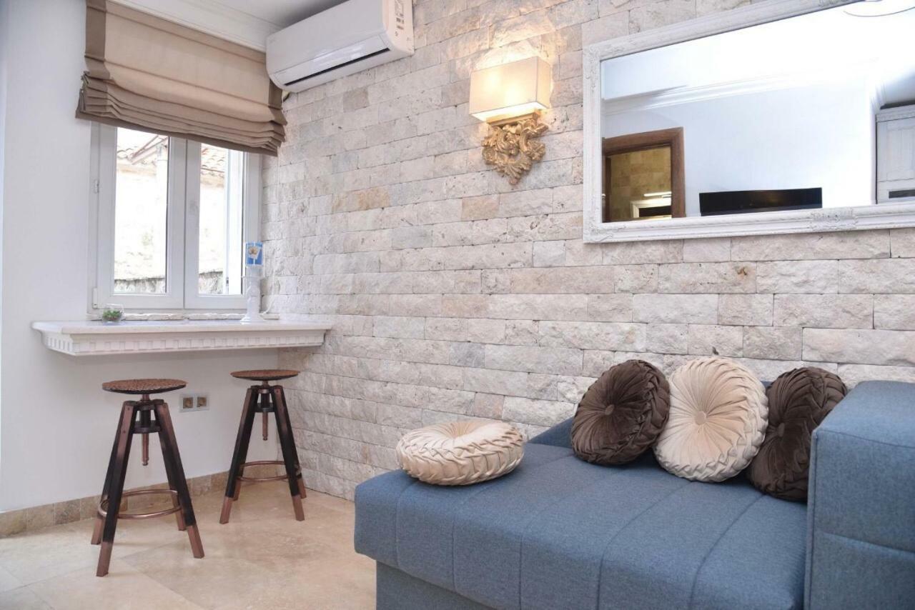 Old Town Skyline Apartment 3 بودفا المظهر الخارجي الصورة