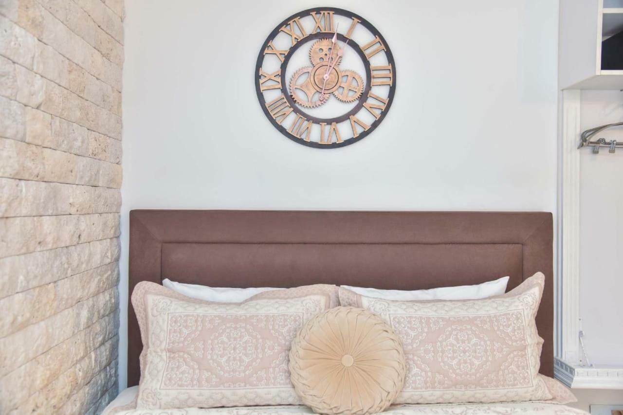 Old Town Skyline Apartment 3 بودفا المظهر الخارجي الصورة