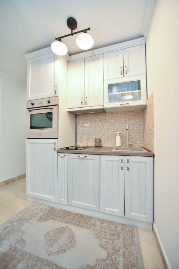 Old Town Skyline Apartment 3 بودفا المظهر الخارجي الصورة